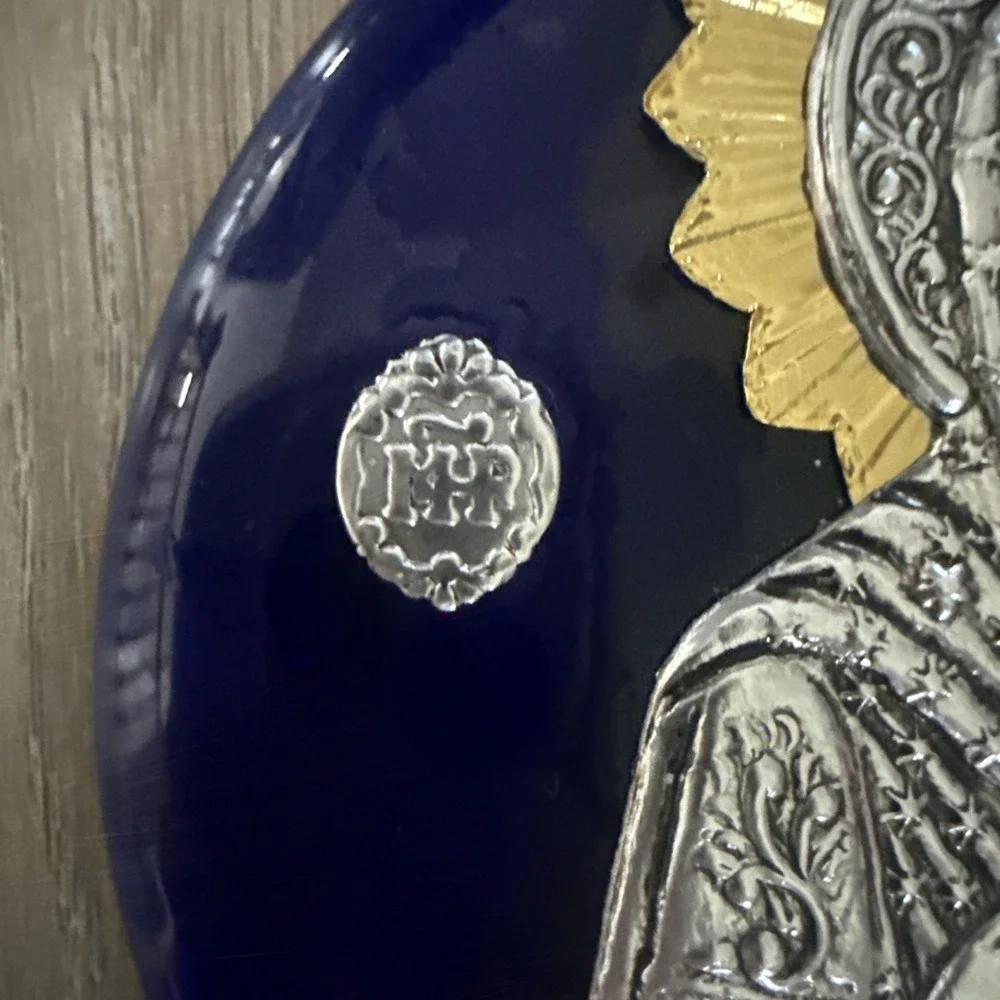 Blue glass silver tone Mother of God Mary and Jesus Christ Icon wall hanger 4.5